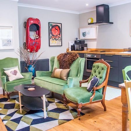 Unique 2 Bed In The Heart Of Bath With Parking Apartment Екстериор снимка