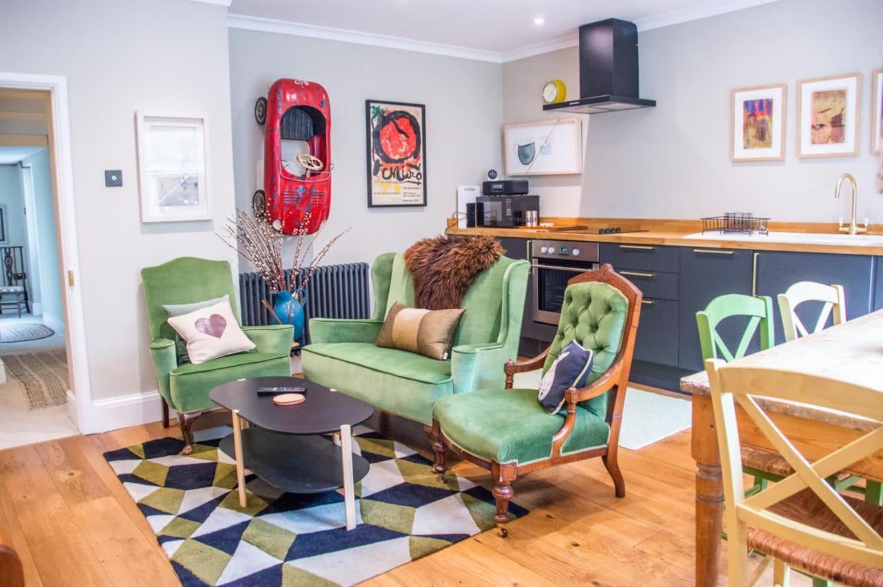 Unique 2 Bed In The Heart Of Bath With Parking Apartment Екстериор снимка