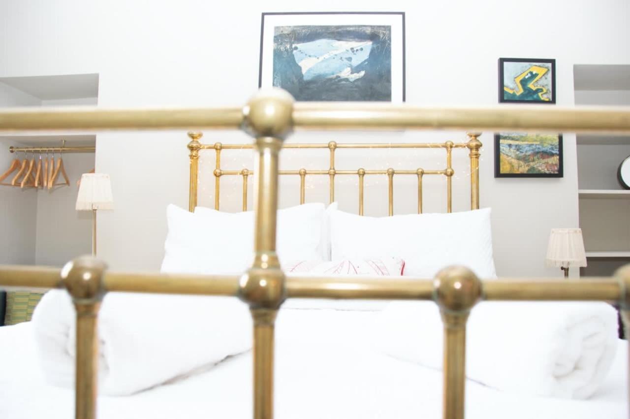 Unique 2 Bed In The Heart Of Bath With Parking Apartment Екстериор снимка